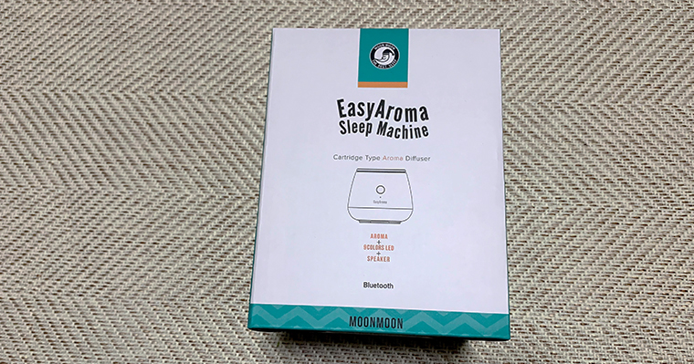 EasyAromaの箱はオシャレなイメージです。